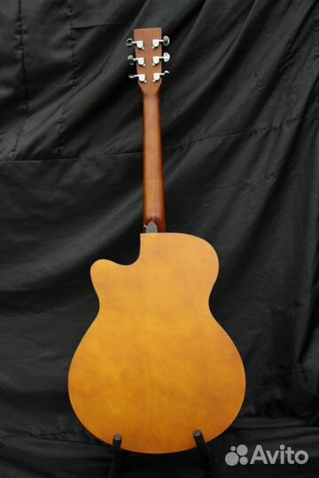 Гитара эстрадная