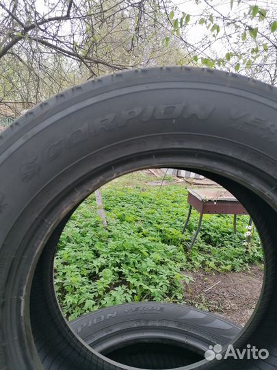 Pirelli Scorpion 235/65 R17