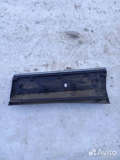 Накладка двери Volkswagen Tiguan