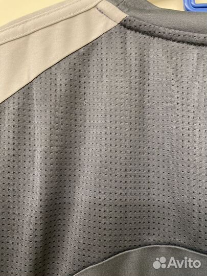 Футболка adidas