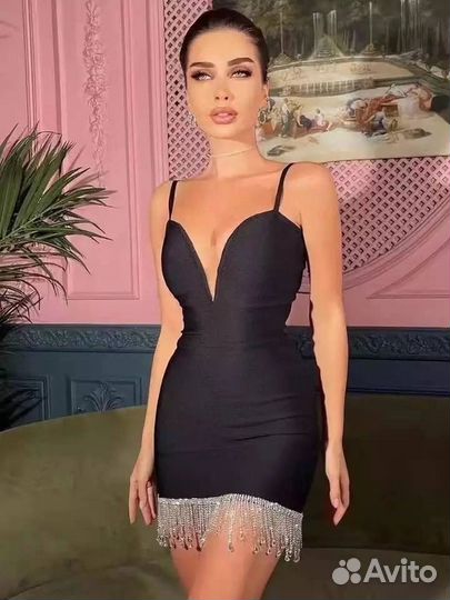 Стильное платье по фигуре