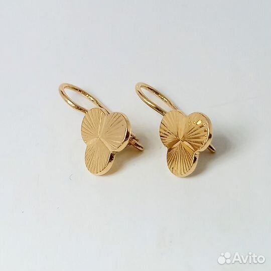Золотые серьги