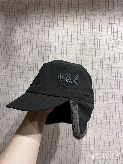 Зимняя кепка jack wolfskin