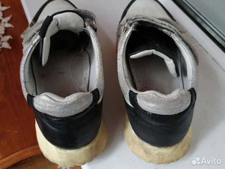 Кроссовки детские для девочек