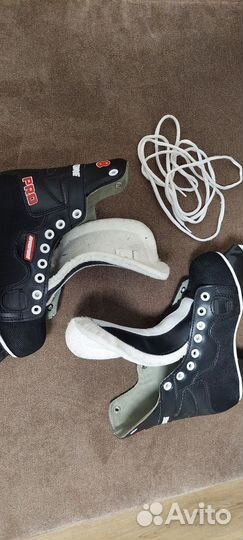 Продам коньки