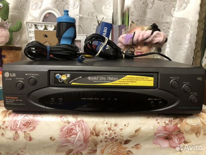 Видеомагнитофон LG AL170w
