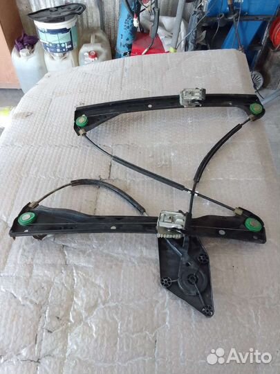 Стеклоподъёмник на volkswagen polo