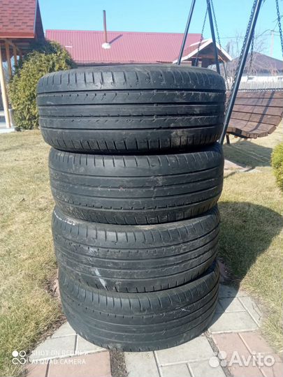 Goodyear EfficientGrip 215/55 R16