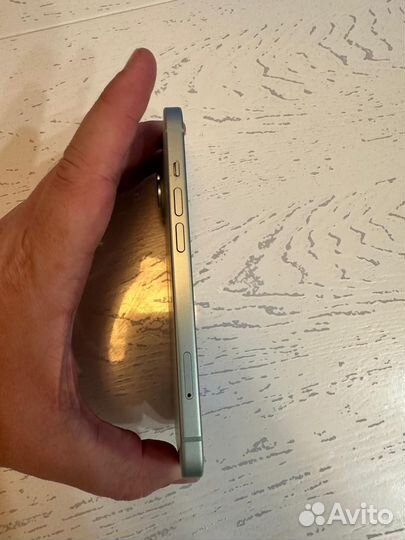 iPhone 15, 128 ГБ