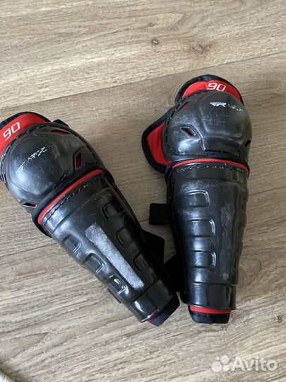 Хоккейные наколенники