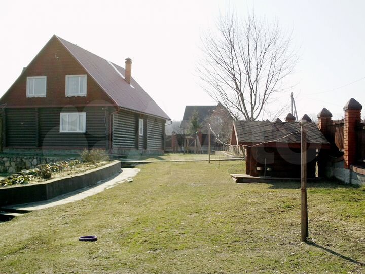 Дом 262 м² на участке 6,2 га