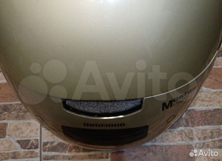 Клавиша крышки мультиварки Redmond