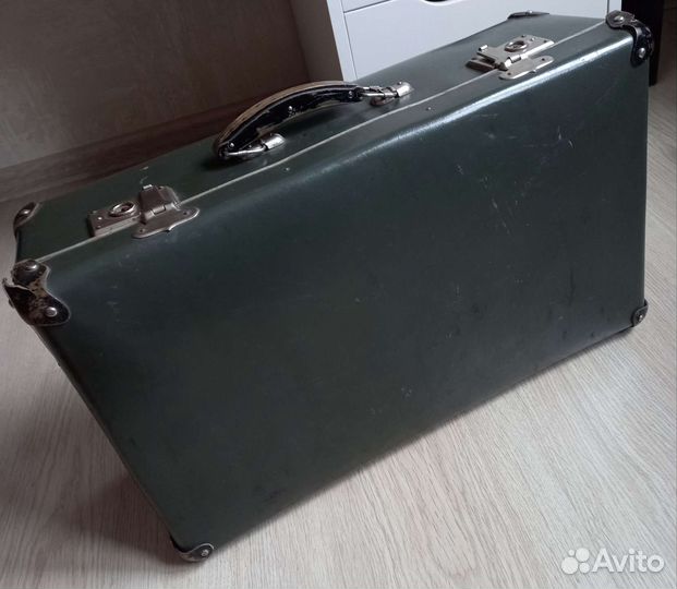 Чемодан глубокосоветский
