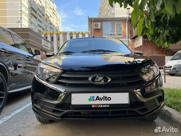 LADA Granta 1.6 МТ, 2023, 111 км