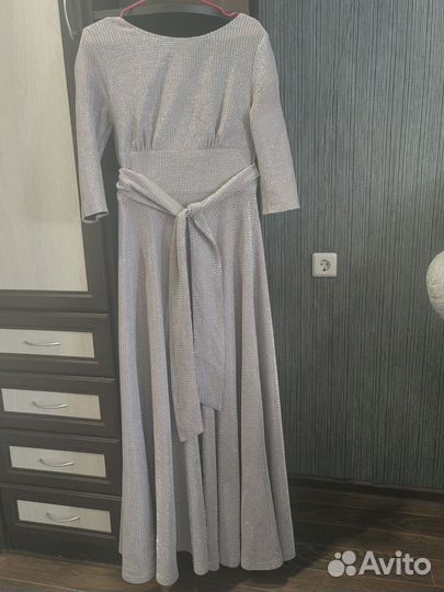 Вечернее платье в пол