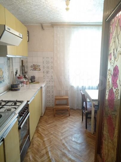 3-к. квартира, 63 м², 2/5 эт.