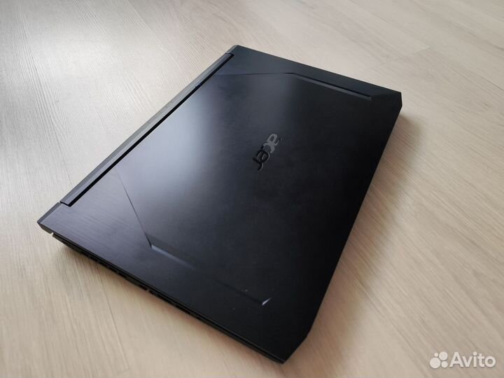 Ноутбук Acer Nitro 5 i7-10750H / Nvidia RTX 3050