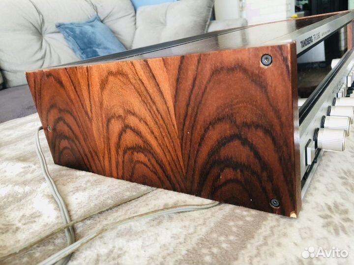 Продаю ресивер Tandberg TR2060