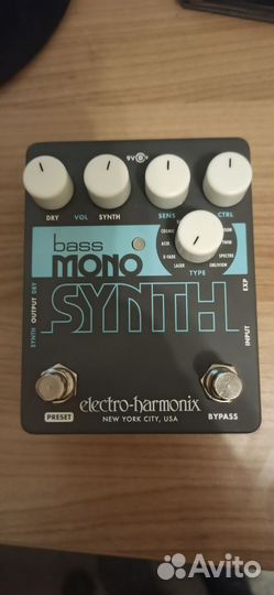 Electro harmonix (EHX) Bass mono synth