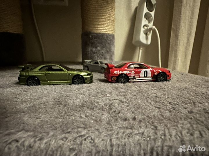 Hot wheels nissan skyline r34