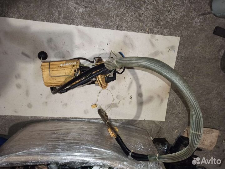 Насос топливный Volvo XC70 0580303065