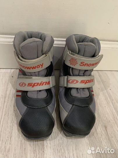 Лыжные ботинки детские