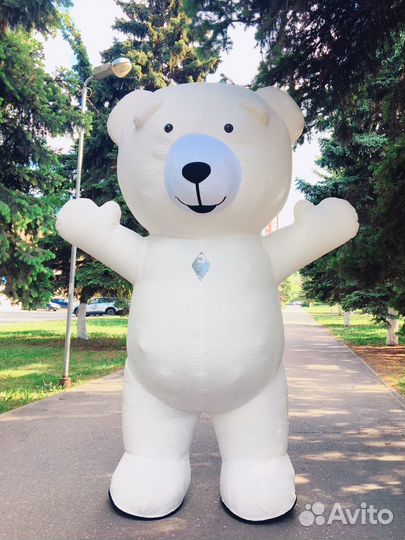 Продам ростовой костюм белого мишки,ростовые куклы