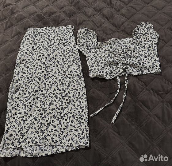 Костюм из юбки и топа