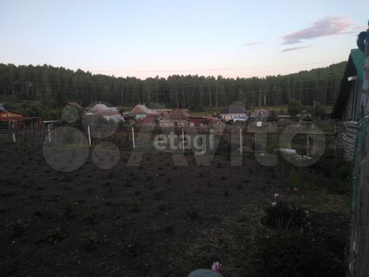 Дом 28 м² на участке 13 сот.