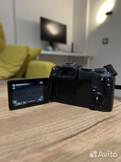 Canon EOS RP и обектив RF 35mm F1.8 macro IS STM