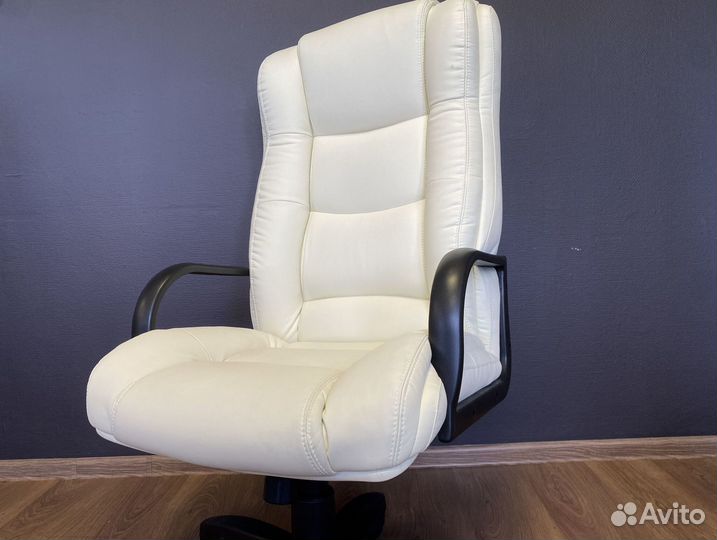 Компьютерное кресло. Доставка