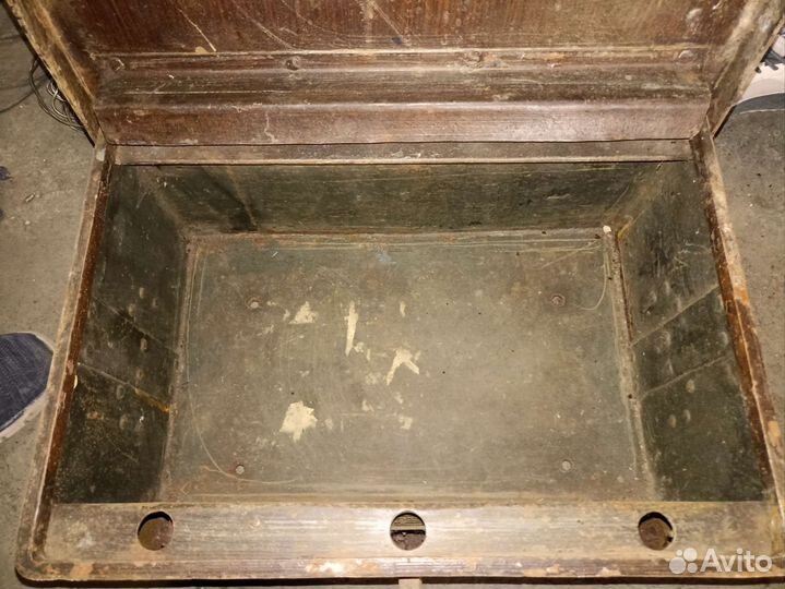 Сейф советский, оружейный. Старинный, антиквариат
