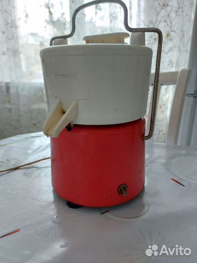 Соковыжималка