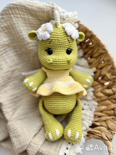 Вязаный дракончик