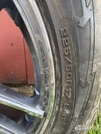 Goodyear UltraGrip Performance 225/50 R17