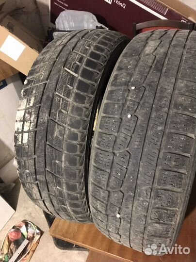 Nokian Tyres WR 215/60 R17