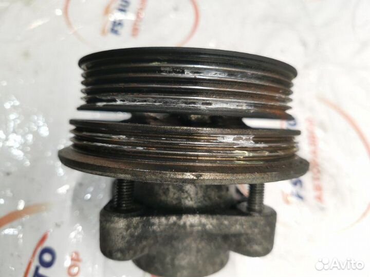 Ролик обводной навесного оборудования Volvo V60