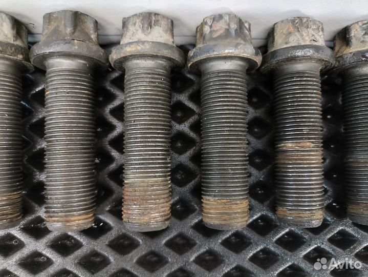 06019023413 Комплект болтов суппорта