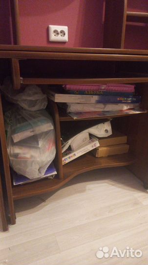 Компьютерный письменный стол