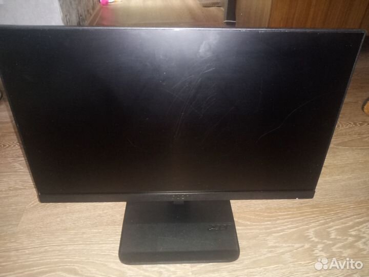 Мониторы Dell, Samsung и Asus