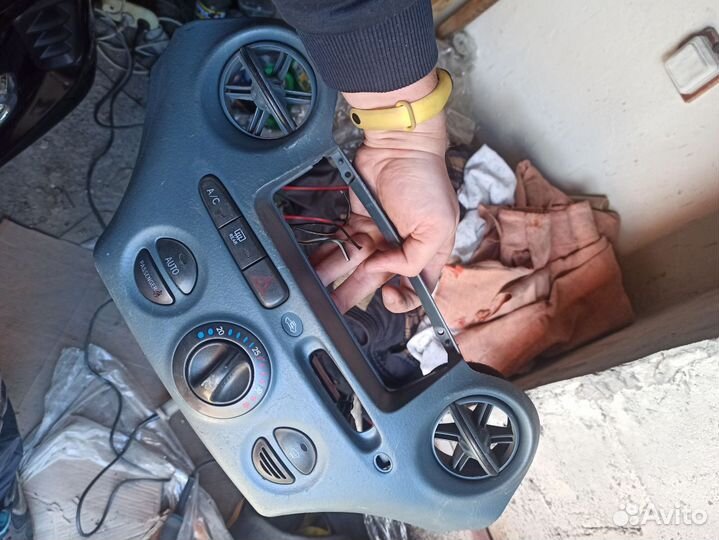 Блок управления климат тойота платц