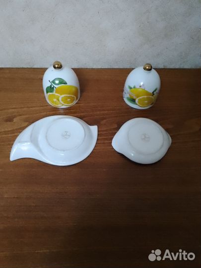 Две лимонницы, коллекционные,Англия