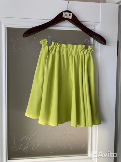 Жилетка, юбка