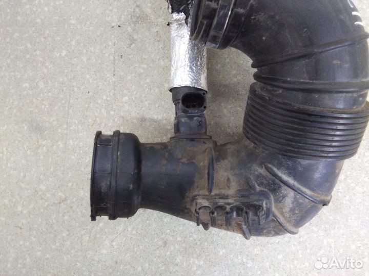 Патрубок воздушного фильтра Mercedes Benz GLK-Clas