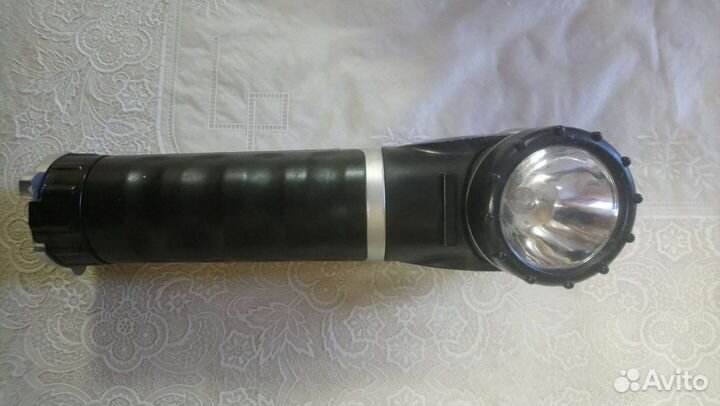 Фонарик с углом поворота 180'