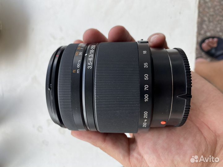 Объектив Sony DT 18-250 / SAL 18250
