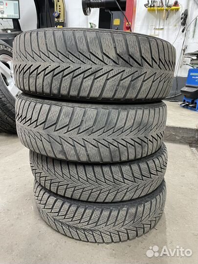 Continental ContiWinterContact TS 800 155/60 R15 и 175/55 R15