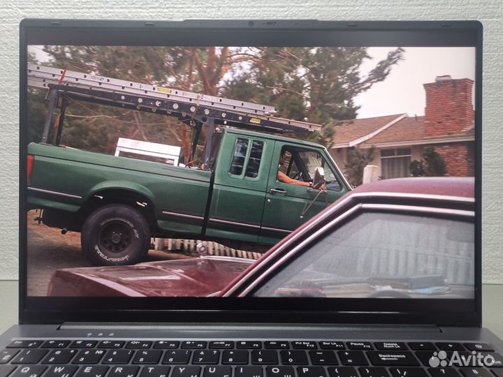 Новый ноутбук Core i7 DDR5 12GB Экран 2k IPS