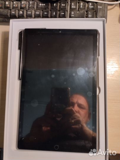 Планшет новый