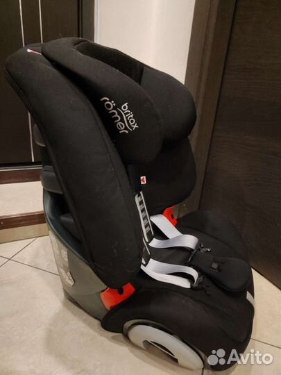 Продаю автокресло Britax Romer Evolva черное